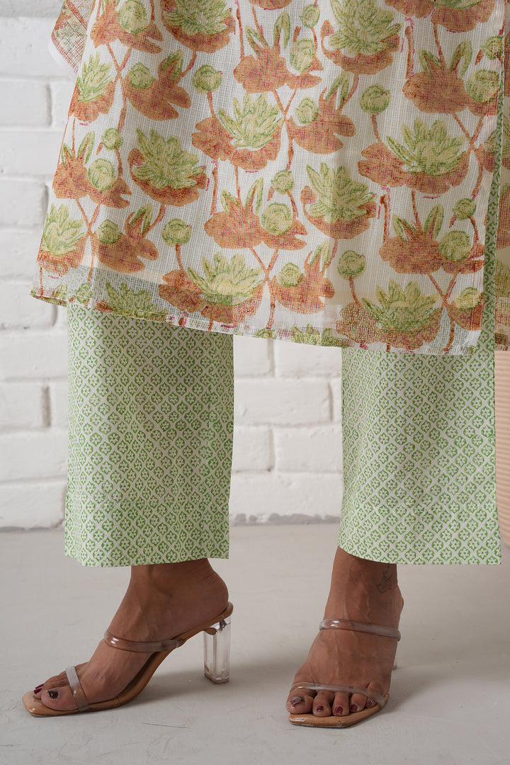 फूलWARI Brown Lotus Kota Doria Set of 3