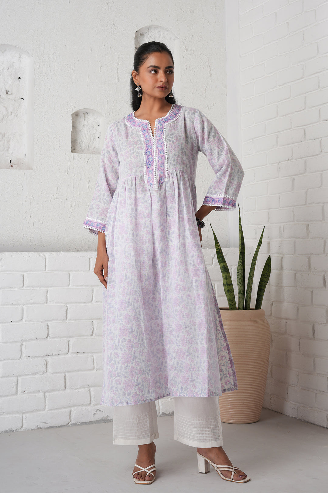 फूलWARI White Kota Doria Kurta Set of 2