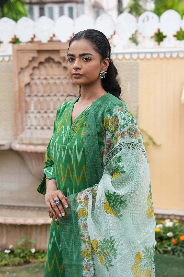 Roohani Green Ikat Kurta with Kota Doria Dupatta set of 2