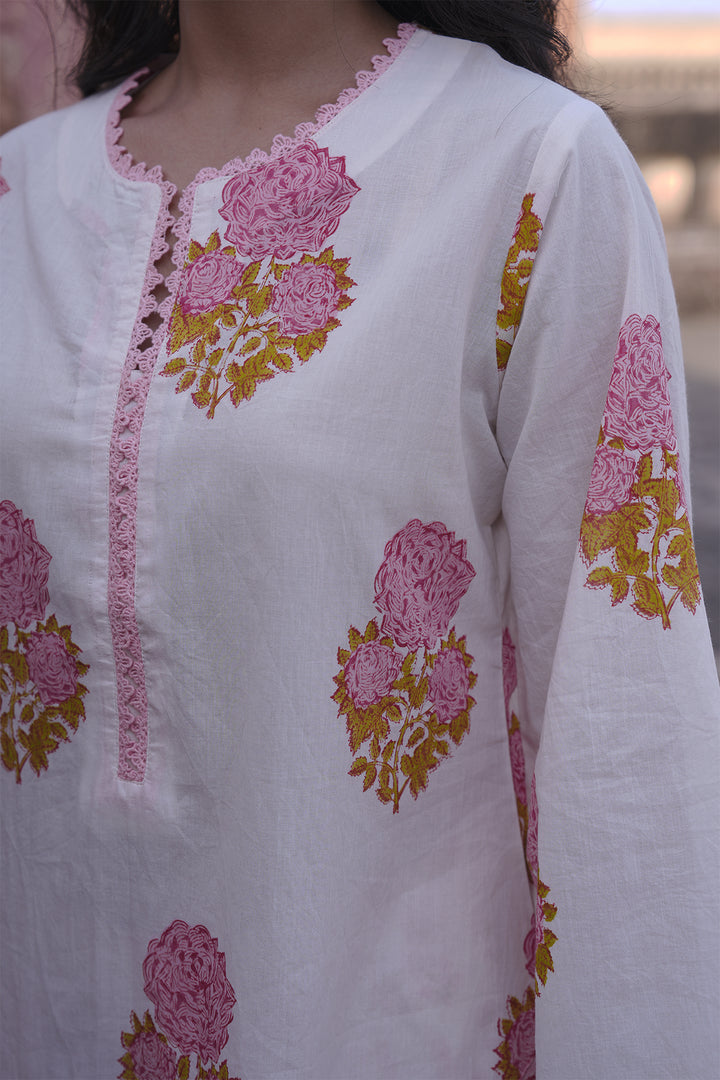 Safaid White Kurta with Pink Buti Farshi Salwar Set of 3