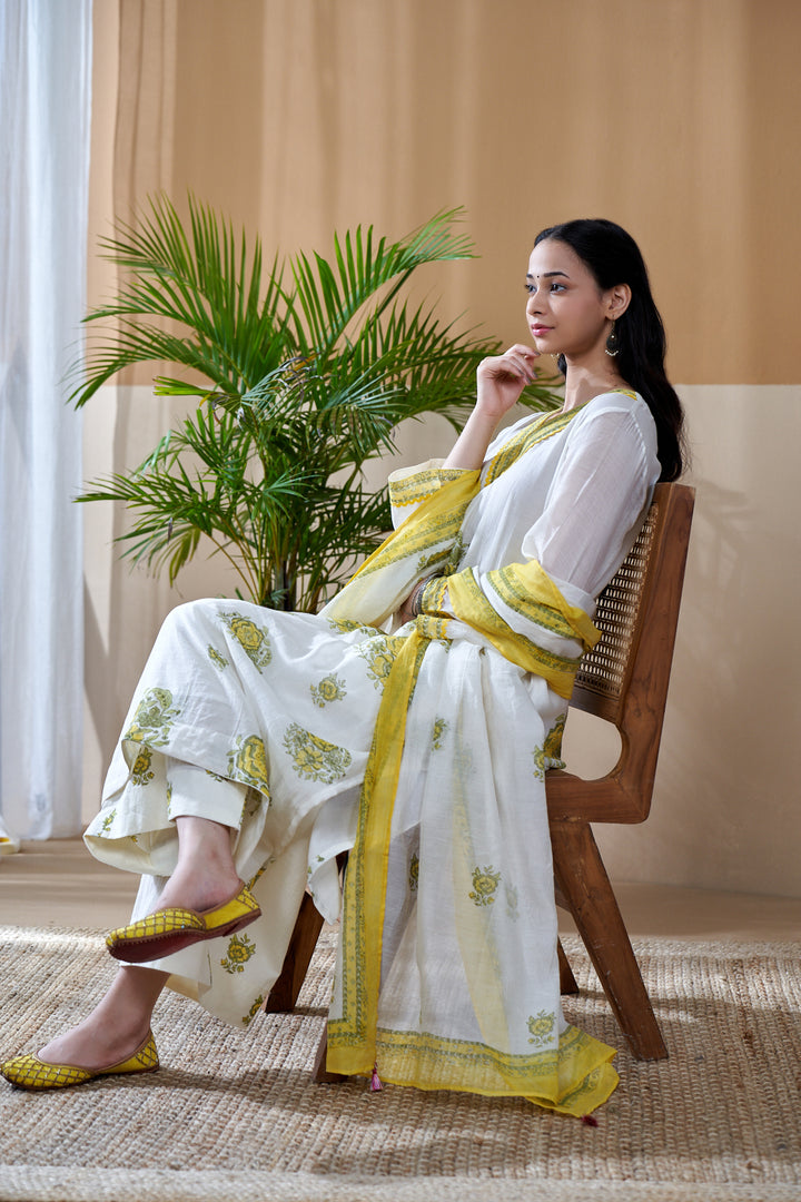 Gulab White Chanderi Mulmul Straight Suit Set of 3