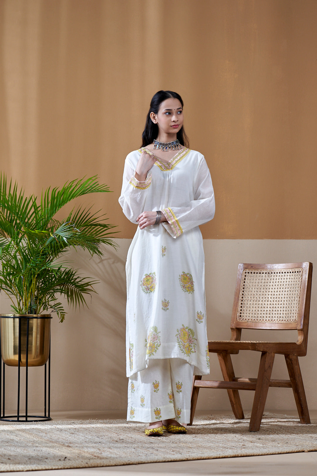 Gulab White Chanderi Mulmul Suit Set of 3