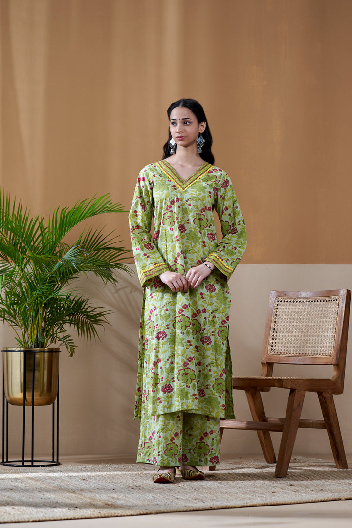 Gulab Green Cotton Suit Set of 3