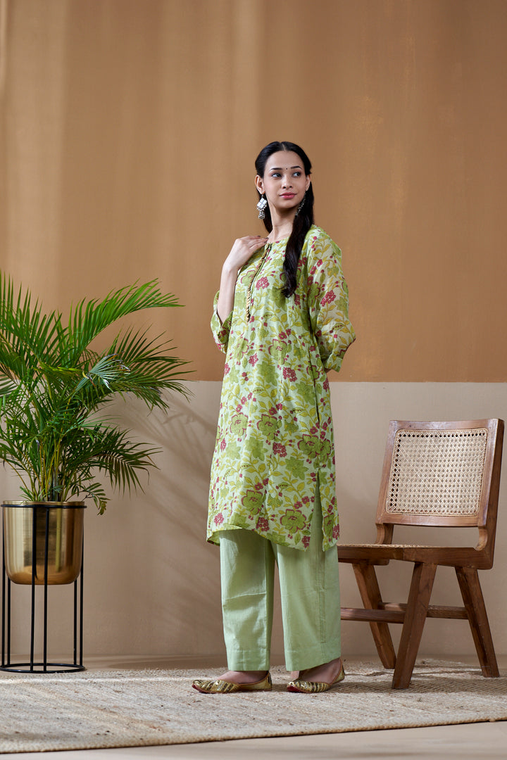 Gulab Green Jaal Chanderi Mulmul Short Kurta Set of 3