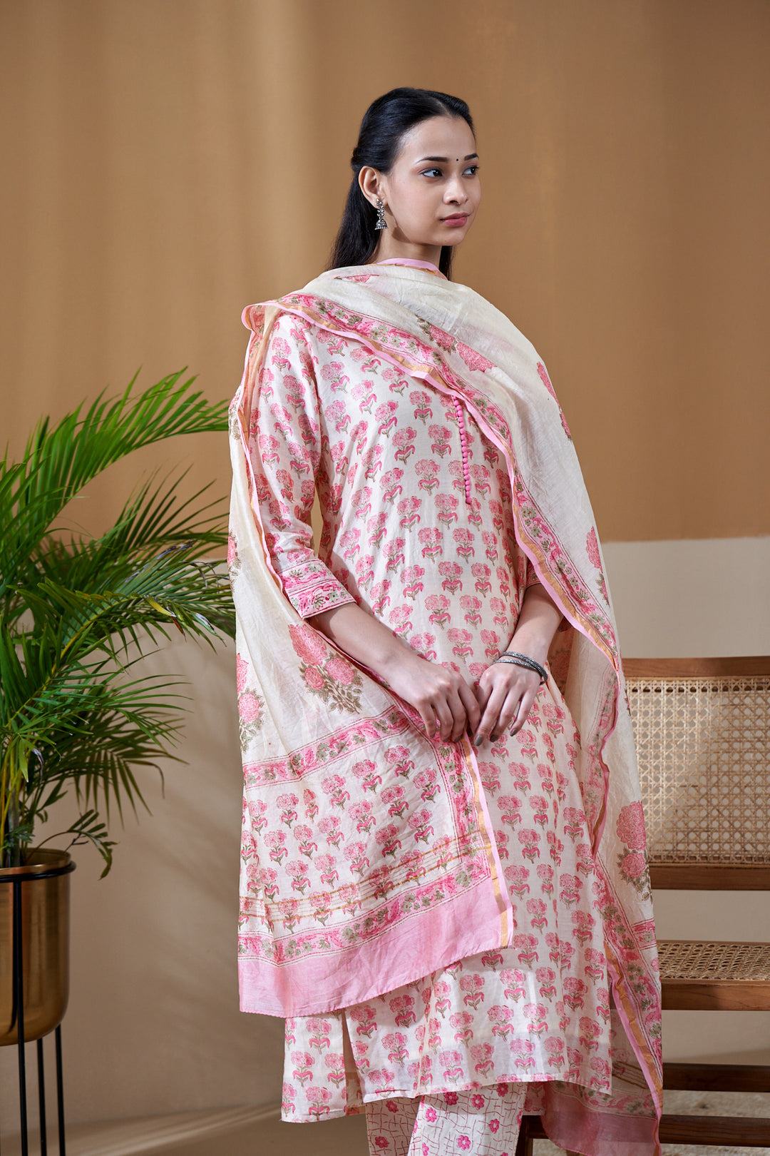 Zarin Off White Buti Chanderi Suit Set of 3