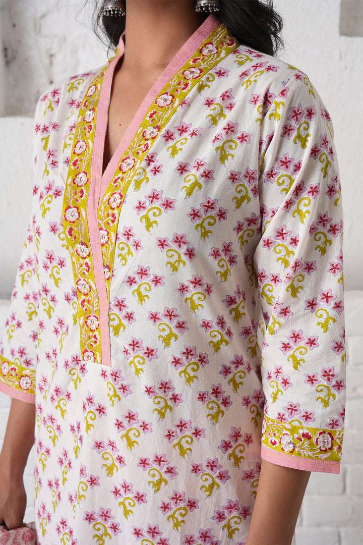 Rangrez White Buti Cotton Kurta Set of 3