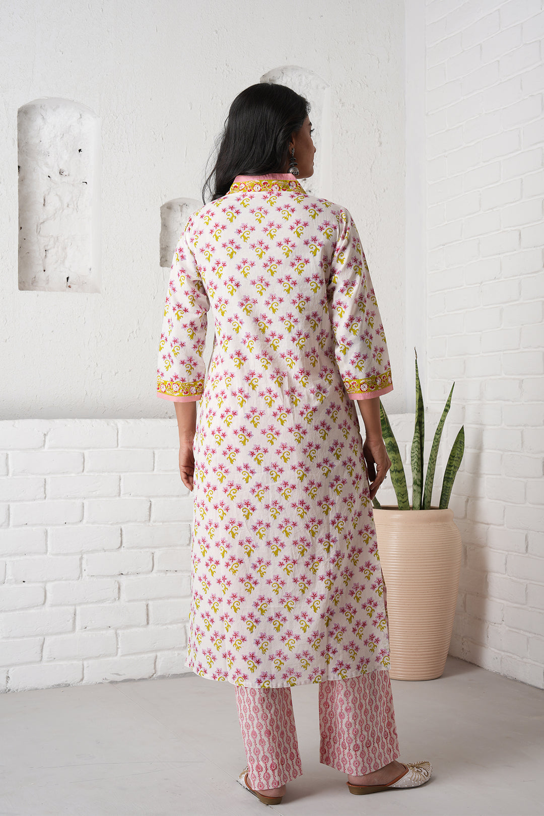 Rangrez White Buti Cotton Kurta Set of 3