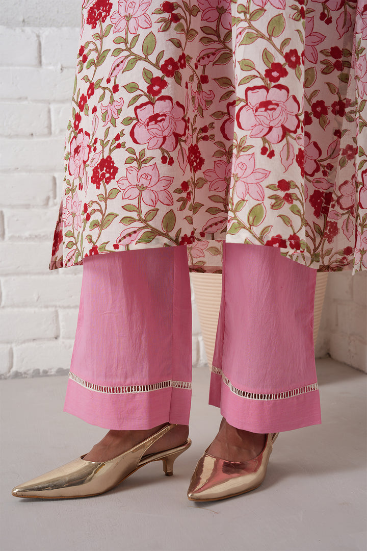 Rangrez White & Pink Jaal Cotton Kurta Set of 3