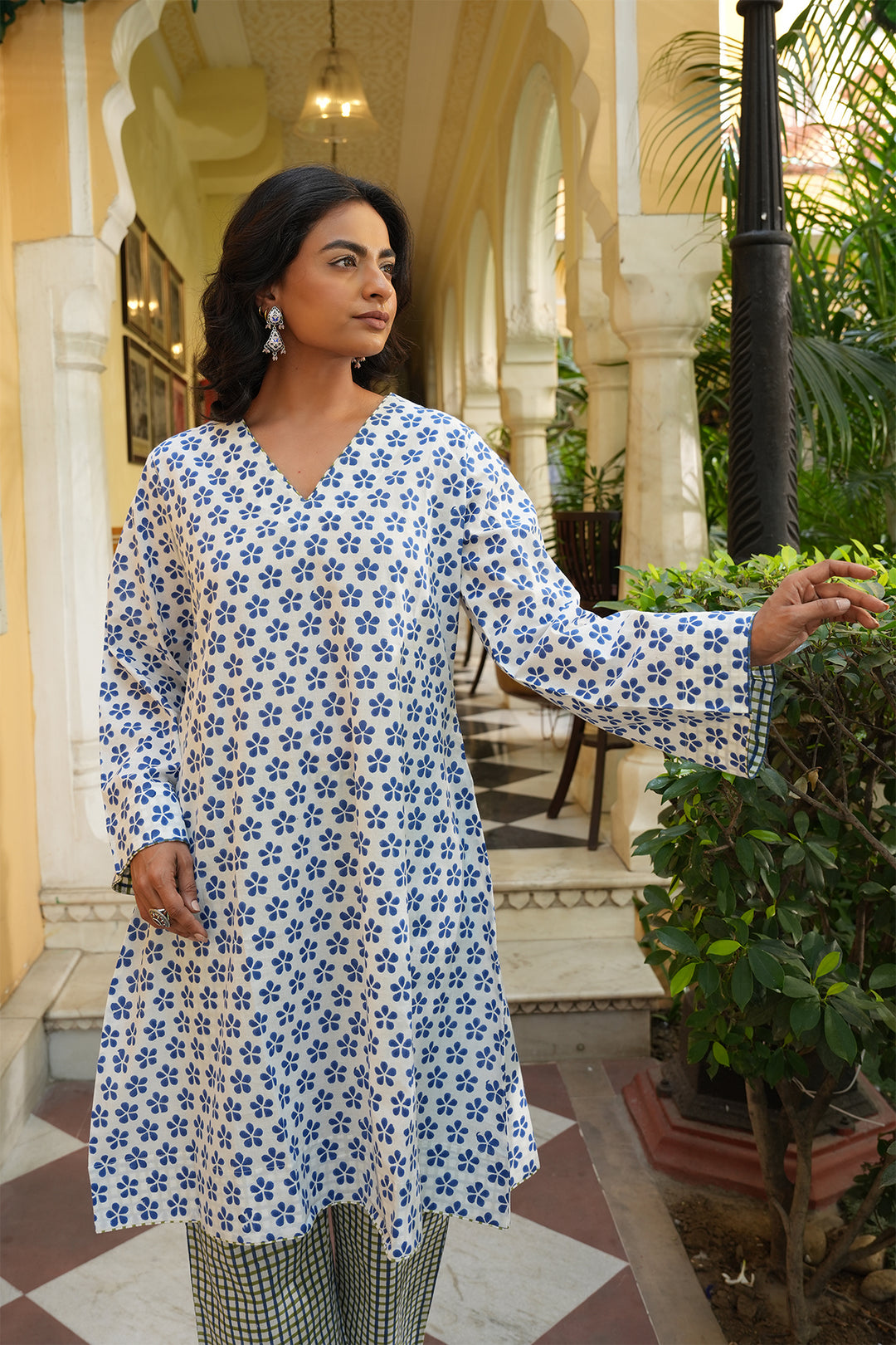 Pihu Blue Block Printed Cotton Kurta & Pant Set of 2