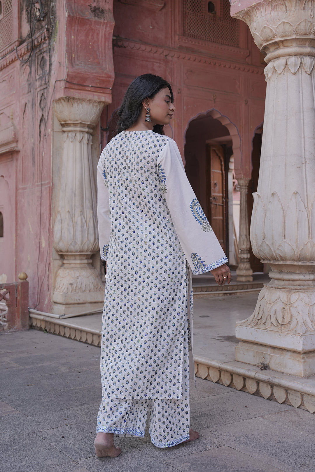 Safaid White Block Printed Kurta with Pant set of 2