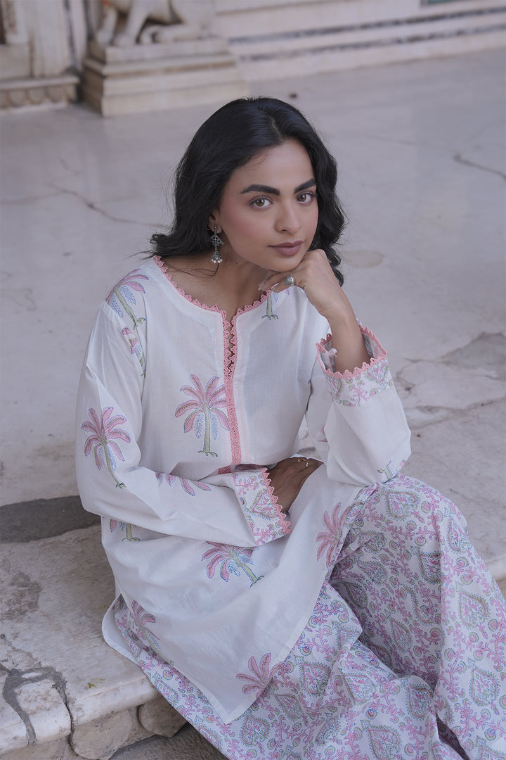Safaid White Kurta with Pink Jaal Farshi Salwar Set of 2