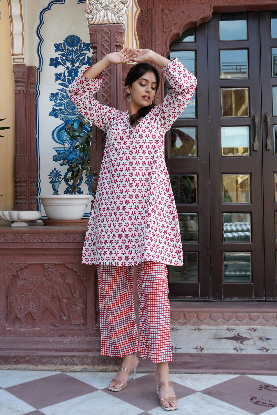 Pihu Red Block Printed Cotton Kurta with Checks Pant Set of 2