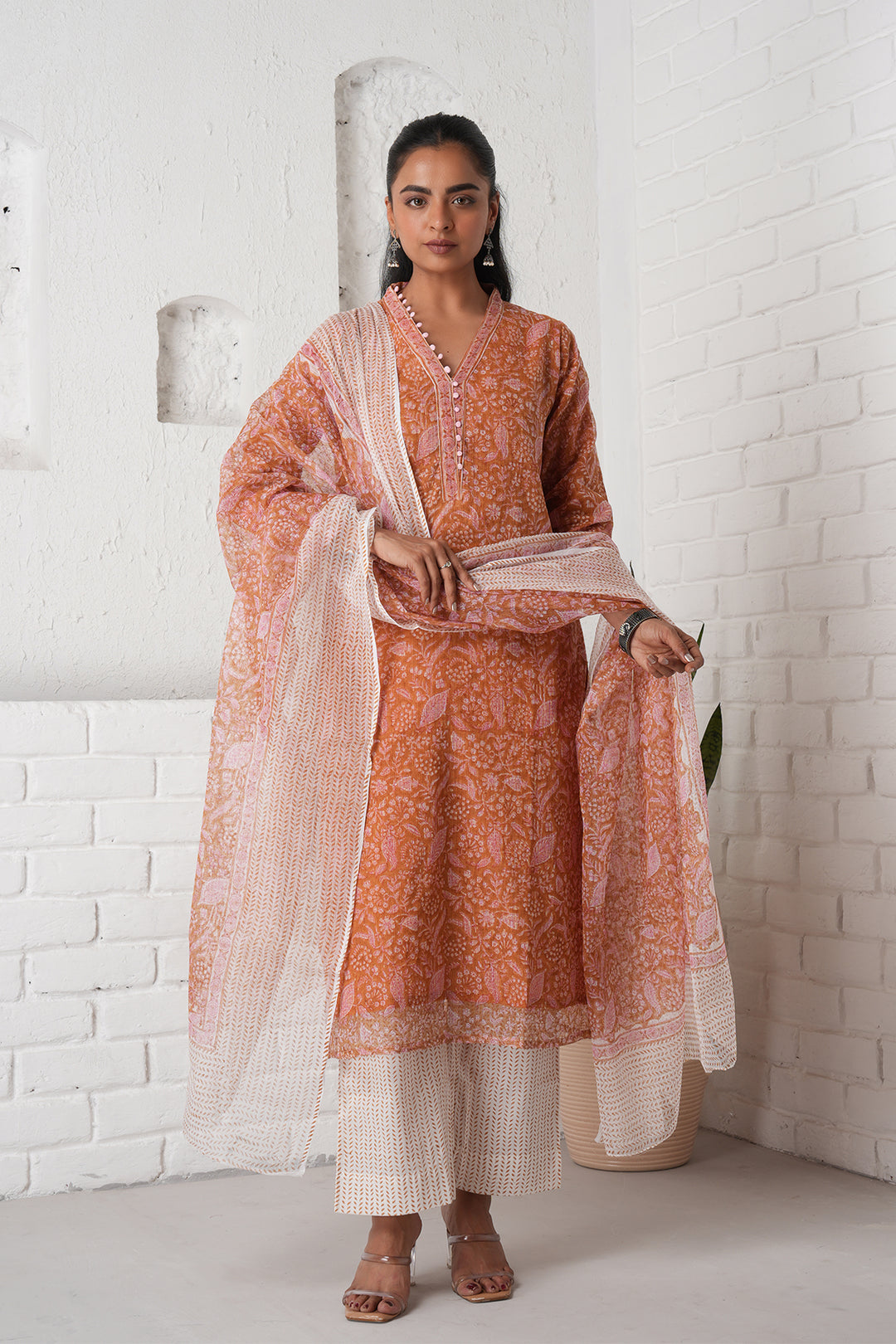 फूलWARI Brown Jaal Kota Doria Set of 3