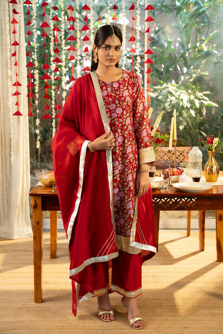 Rivaaz Red Block Printed Chanderi Kurta Set of 3