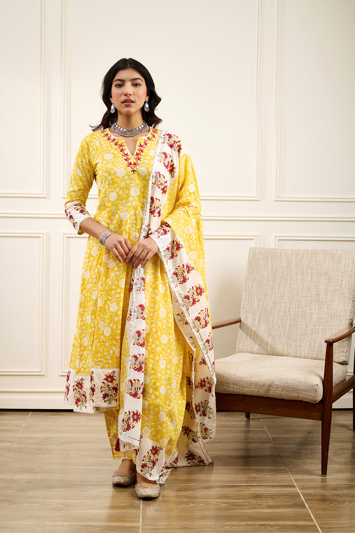 Roohi Yellow A-line Kurta with Pant and Dupatta- Set of 3