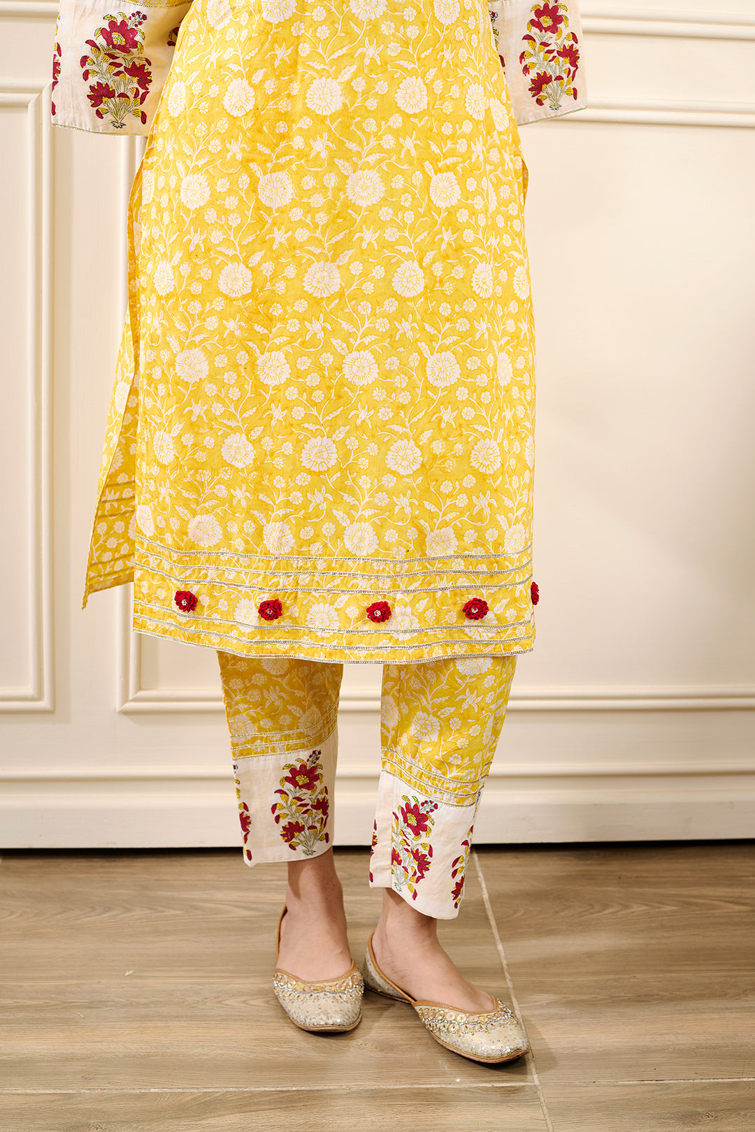 Roohi  Yellow Straight Kurta with Pant - Set of 2