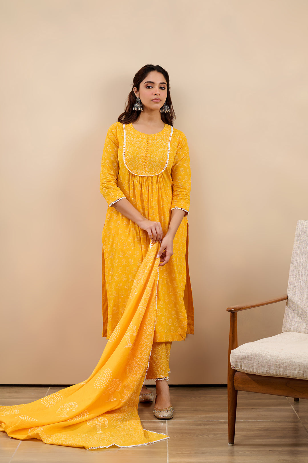 Hoor Yellow Straight Kurta with pant and Dupatta - 3 pcs Set