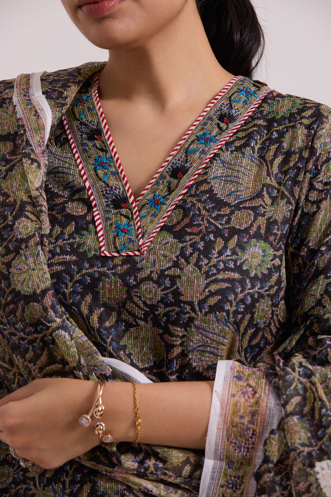 फूलWARI Black & Red Kota Doria Set of 3