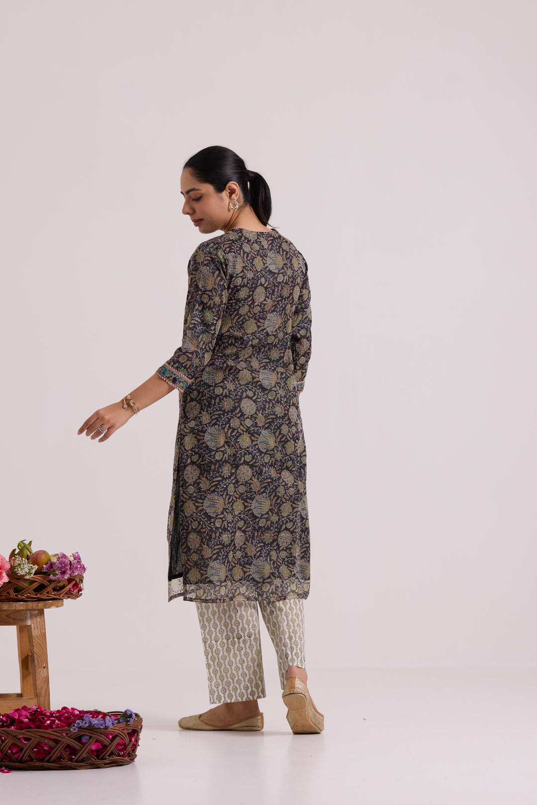 फूलWARI Black & Red Kota Doria Set of 3