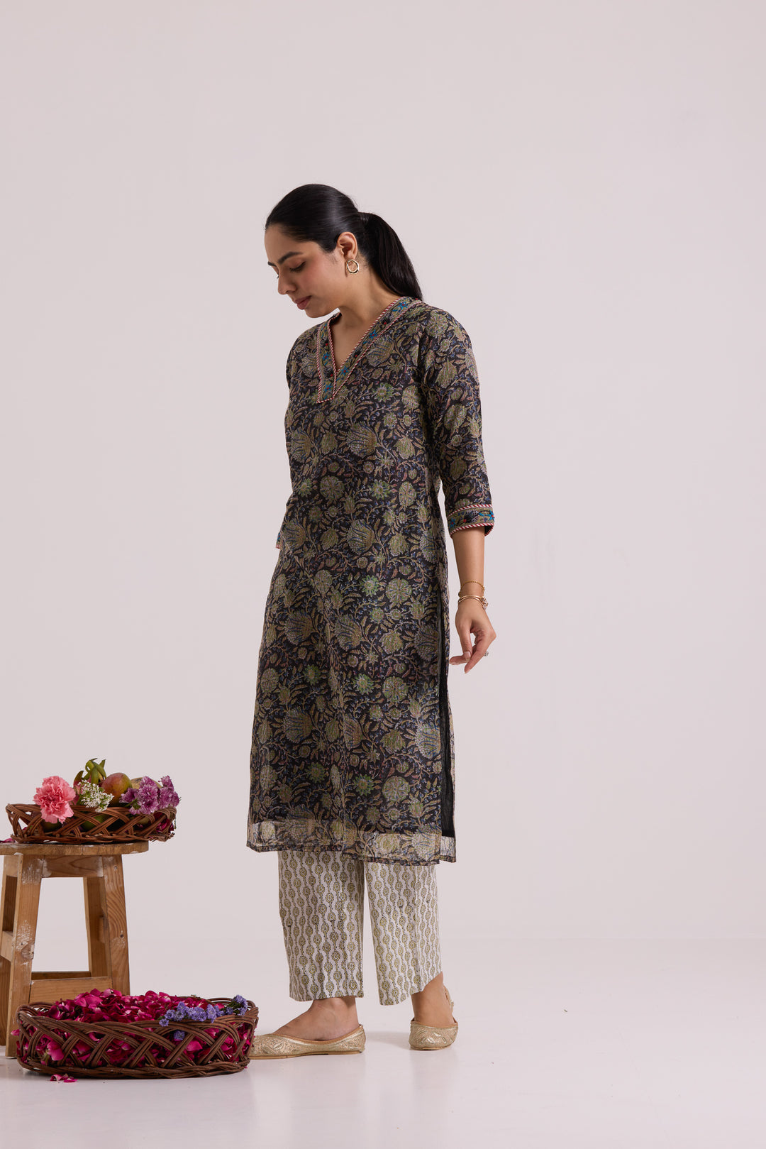 फूलWARI Black & Red Kota Doria Set of 3