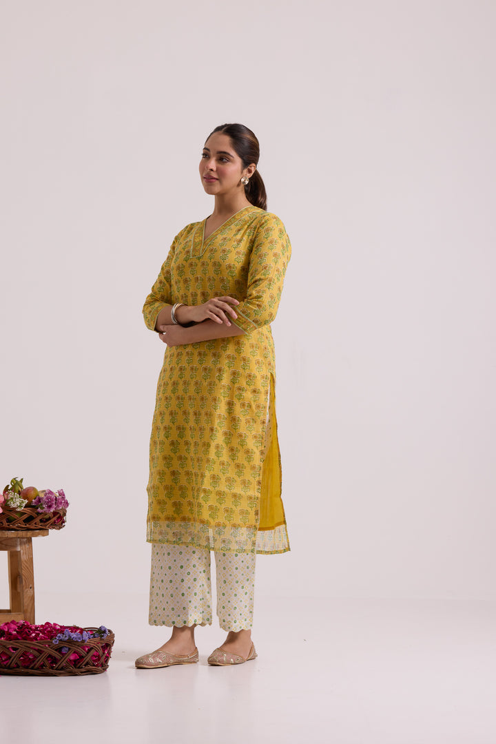 फूलWARI Yellow Buti Kota Doria Set of 3