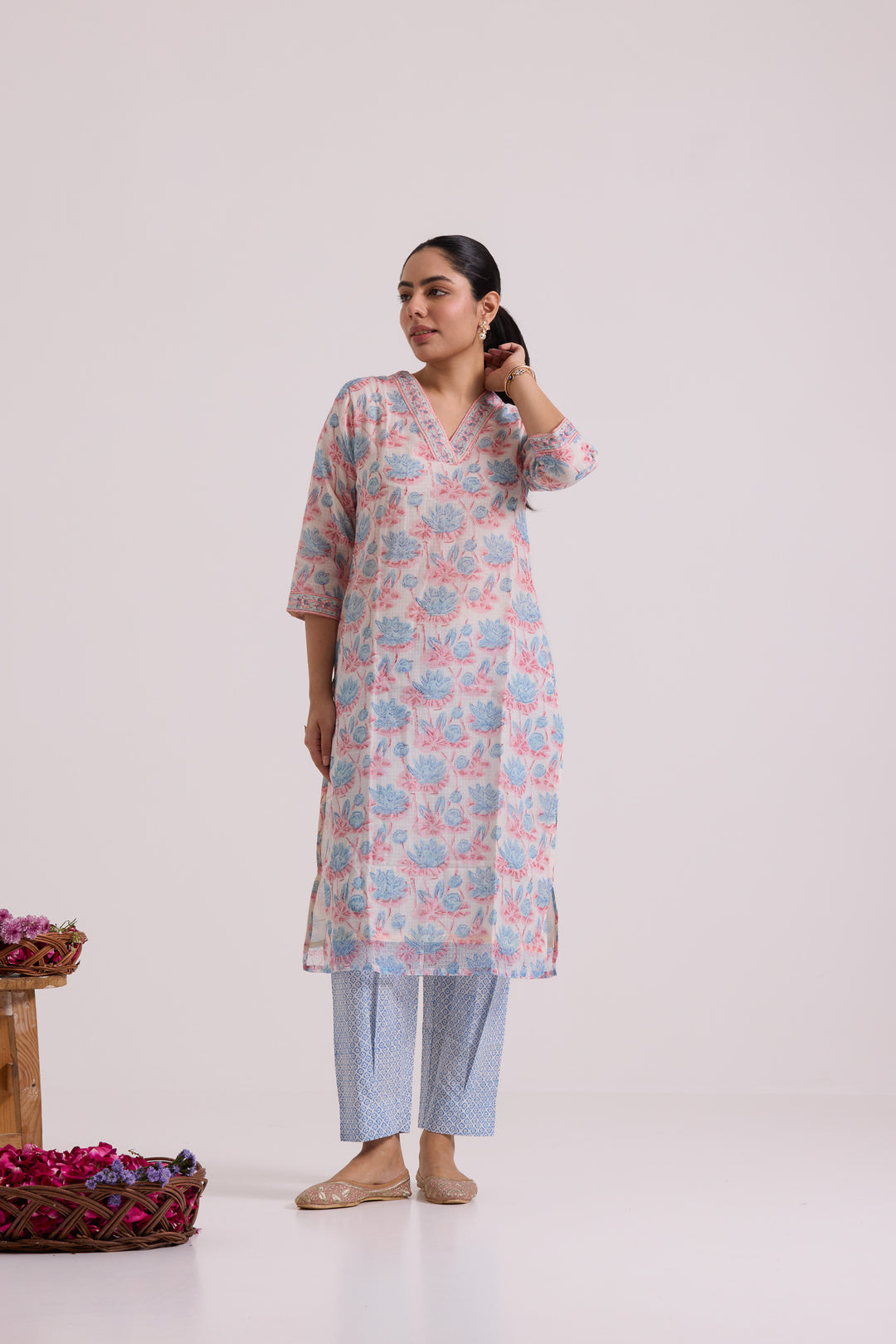 फूलWARI White Lotus Kota Doria Set of 3