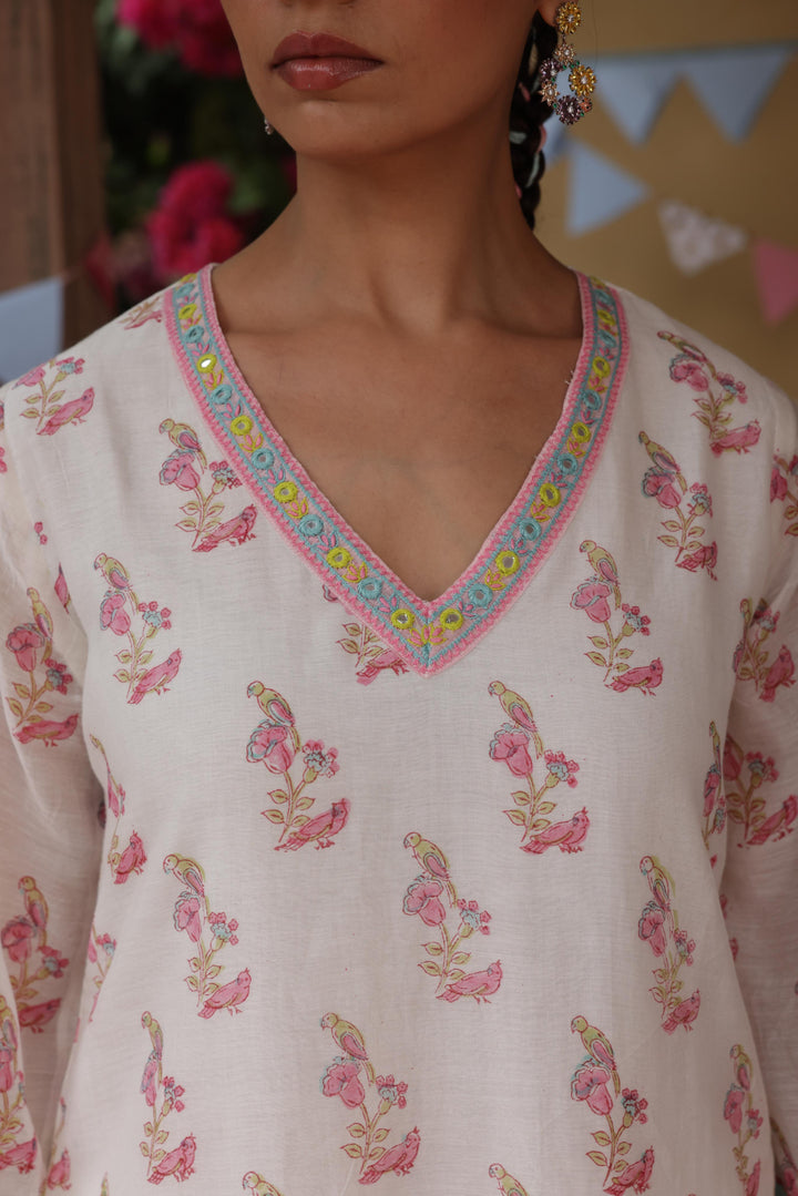 Cotton Candy White Pink Chanderi Mulmul Kurta set of 3