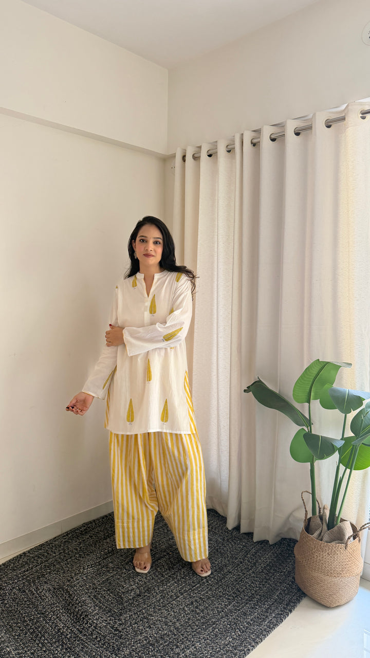 Aarti Hiran in Pihu White Block Printed Cotton Kurta with Farshi Salwar Set of 2