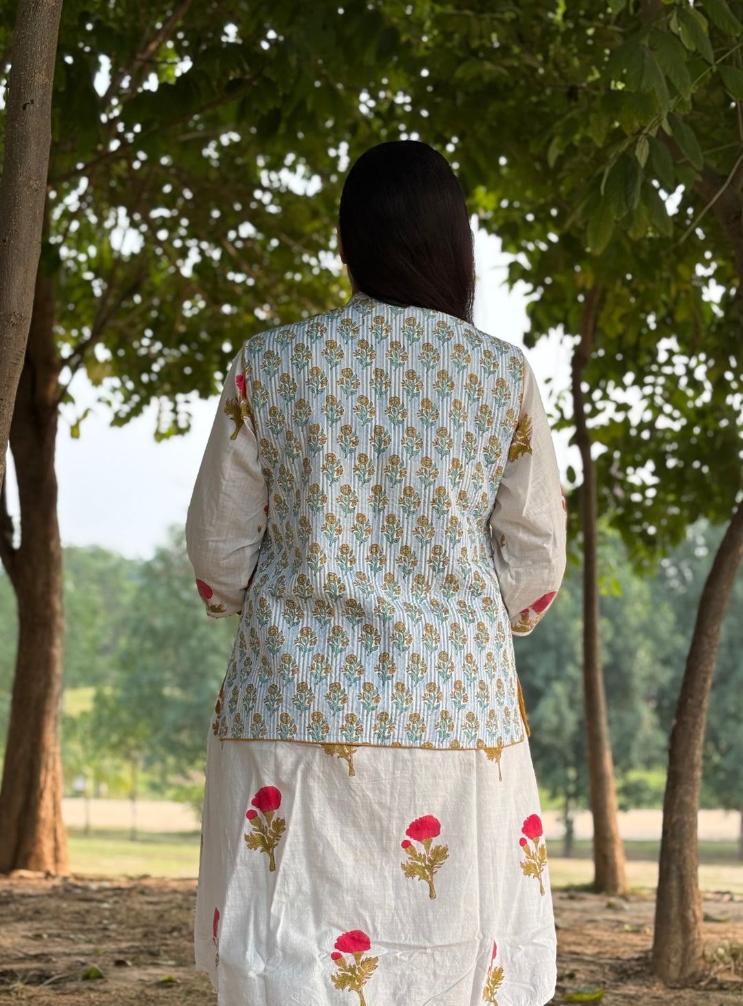 Reversible Quilted Sleeveless White Jacket