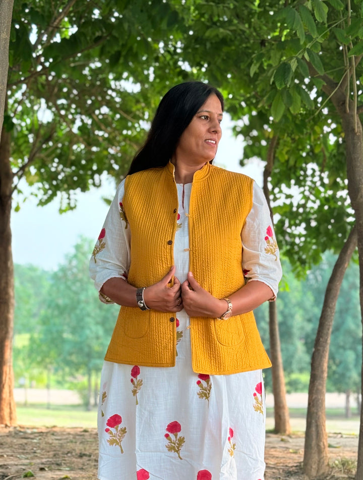 Reversible Quilted Sleeveless White Jacket