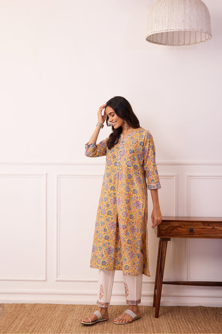 Gul-Posh Yellow Cotton Suit Set of 3