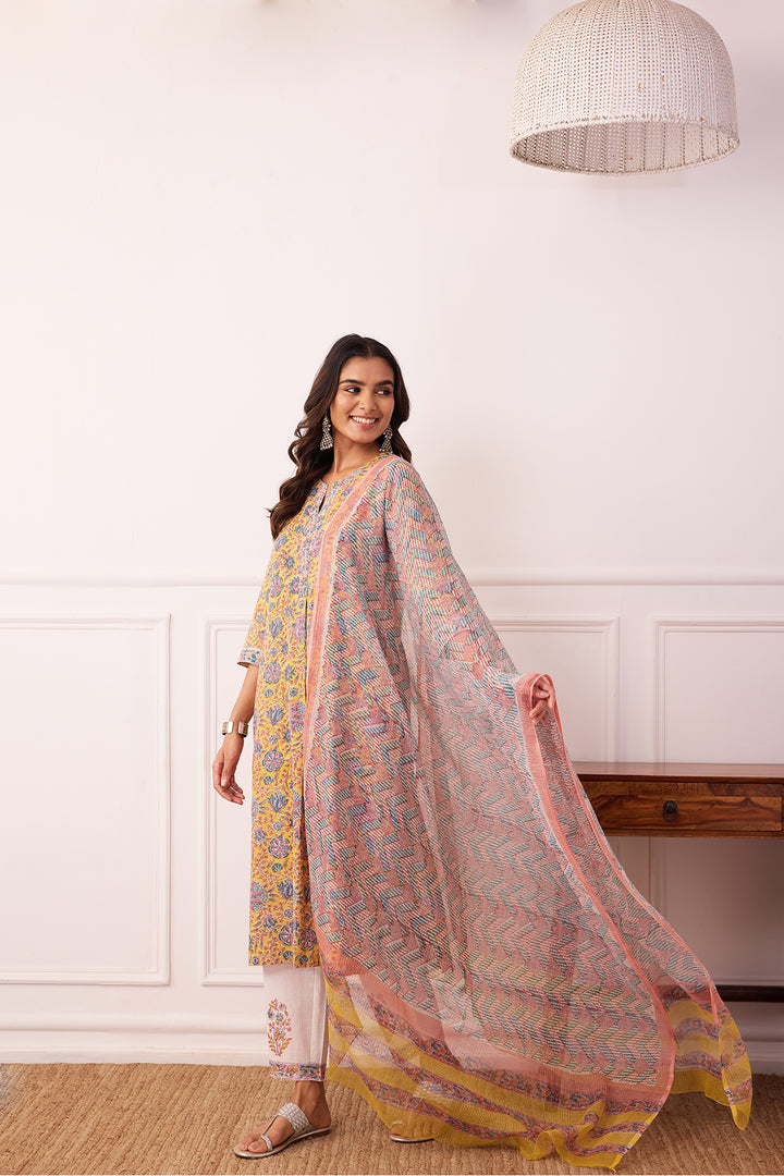 Gul-Posh Yellow Cotton Suit Set of 3