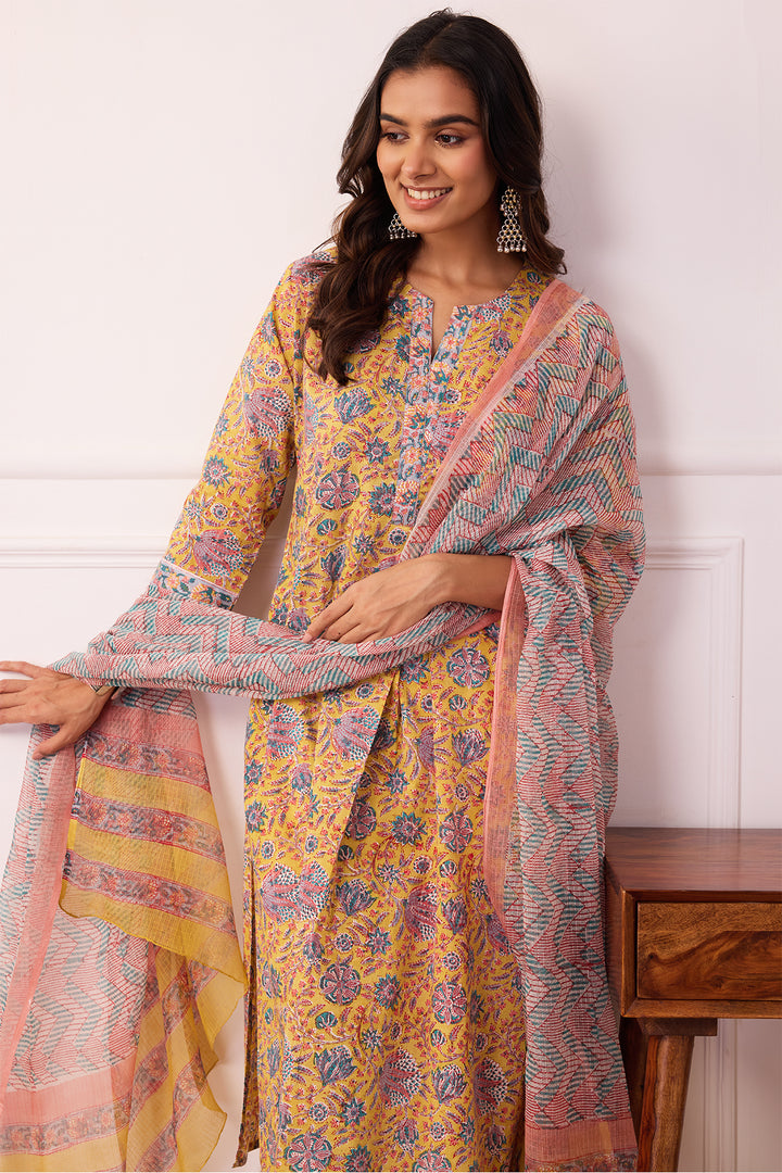 Gul-Posh Yellow Cotton Suit Set of 3