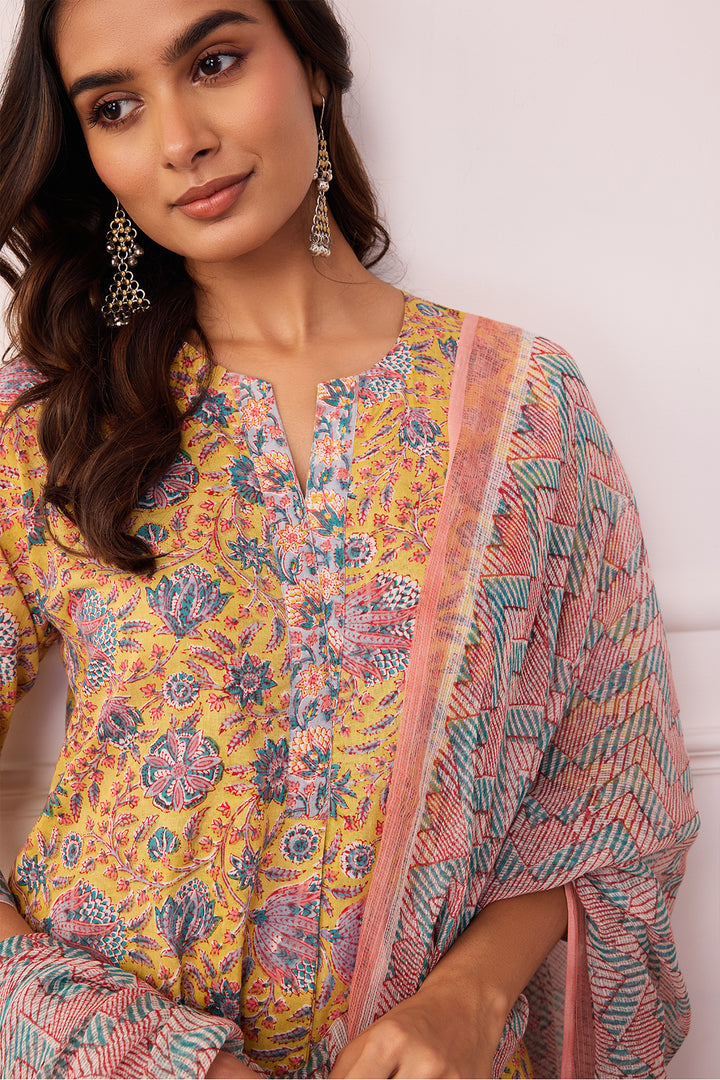 Gul-Posh Yellow Cotton Suit Set of 3