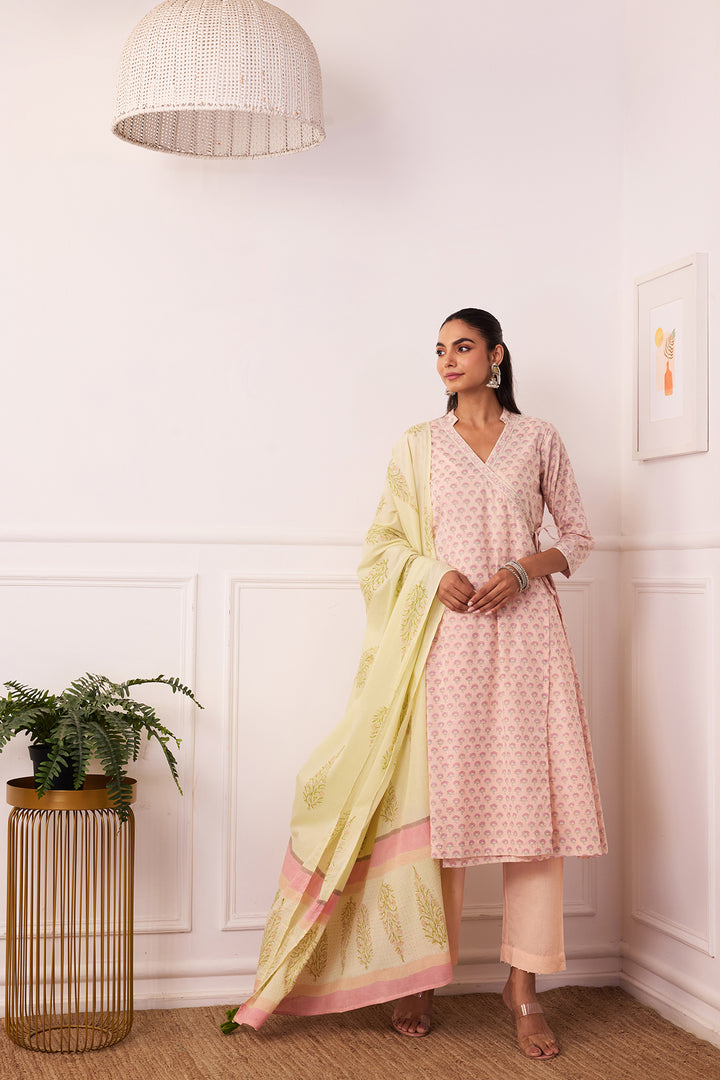 Ambarsariya Peach Angrakha Suit Set of 3