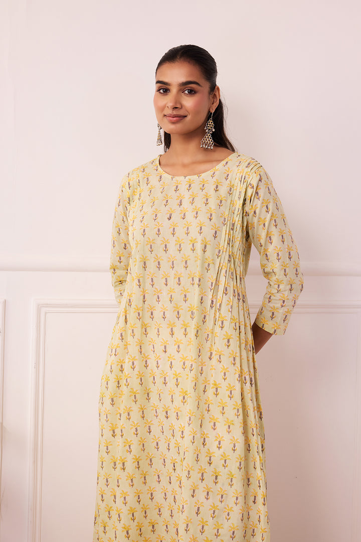 Ambarsariya Green A-Line Suit Set of 3