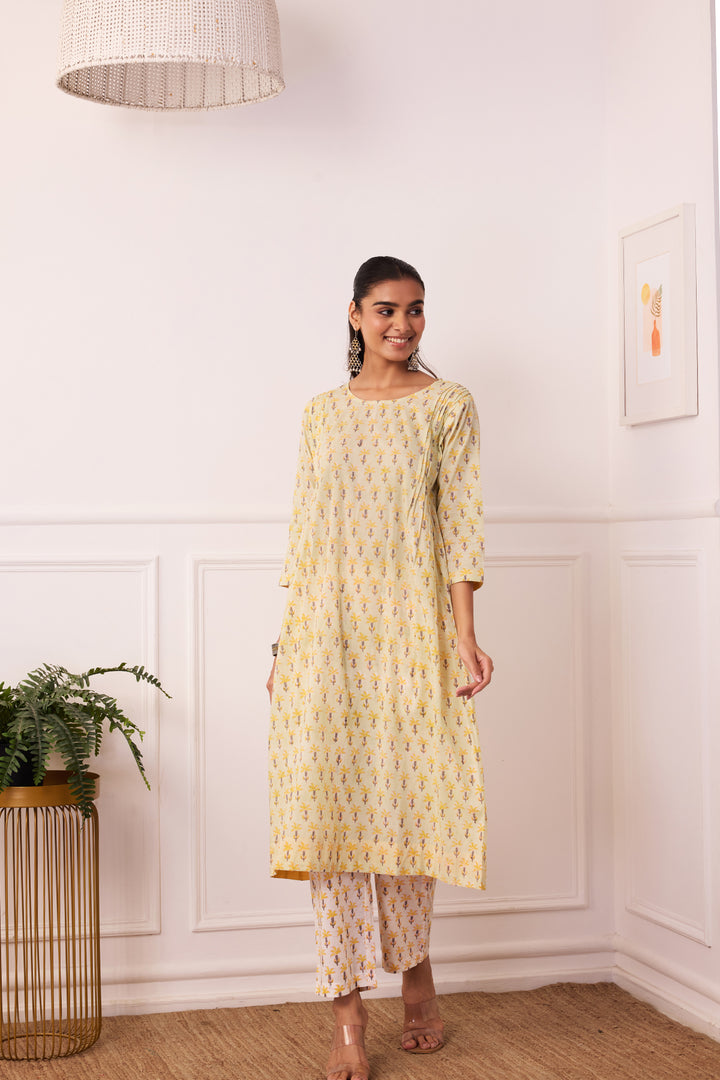 Ambarsariya Green A-Line Suit Set of 3