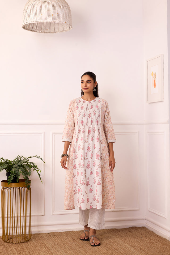 Ambarsariya Peach A-LIne Kurta & Pant Set of 2