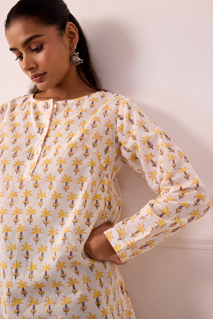 Ambarsariya White & Yellow Cotton Top