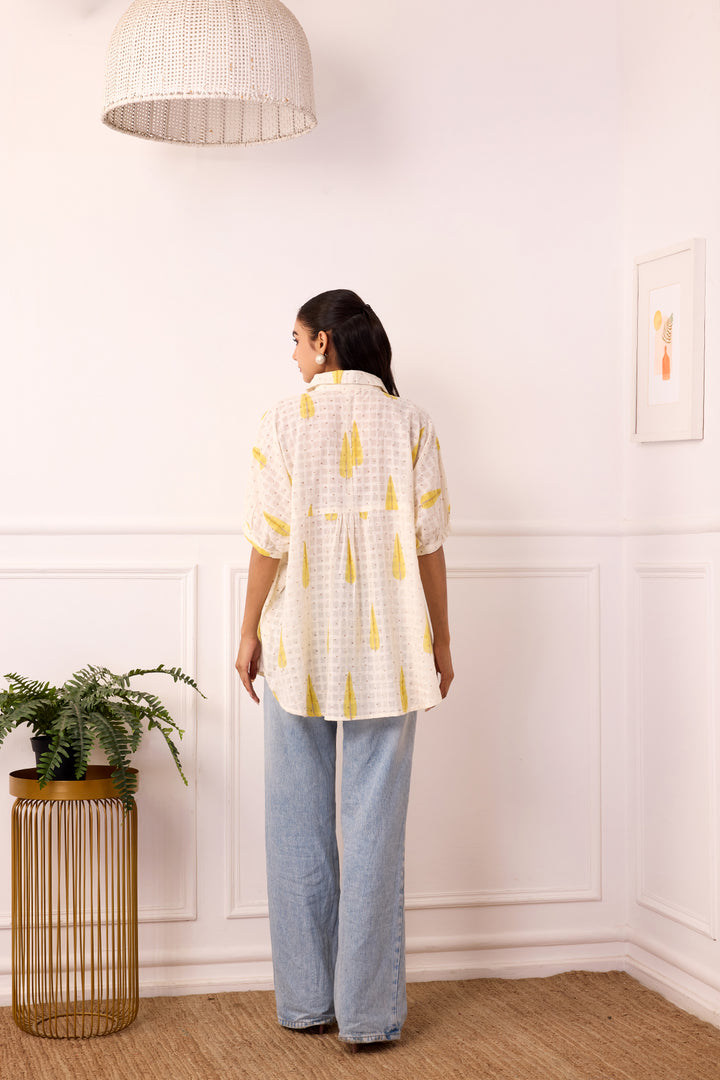 Ambarsariya Off White Cotton Dobby Top